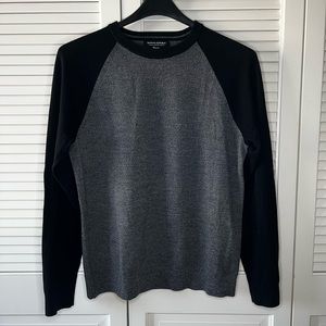 Banana Republic merino wool crewneck sweater
